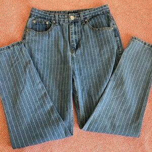 Railroad striped Mom Jeans